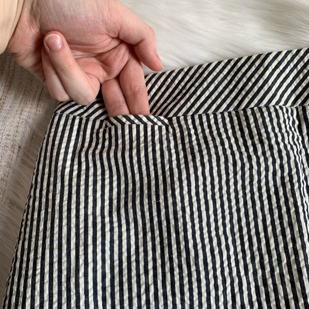 J. Crew Striped Seersucker The Pencil Skirt - Picture 2 of 5